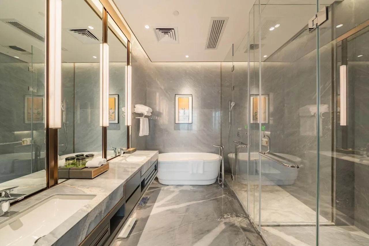 Holiday Inn Zhengzhou Zhongzhou By Ihg 3*,