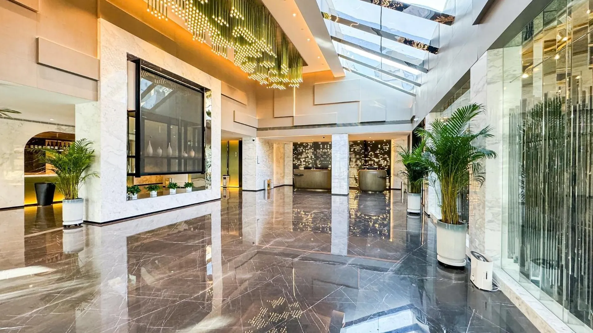 *** Hotel Holiday Inn Zhengzhou Zhongzhou By Ihg China