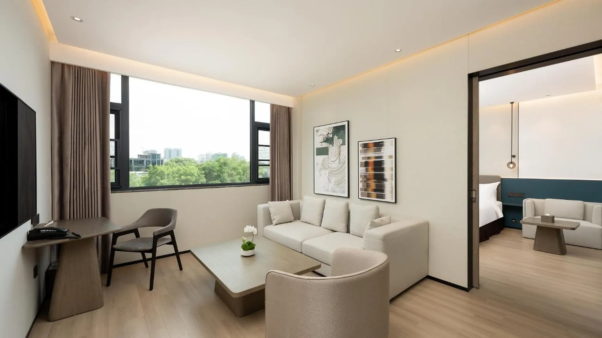 Holiday Inn Zhengzhou Zhongzhou By Ihg Čína