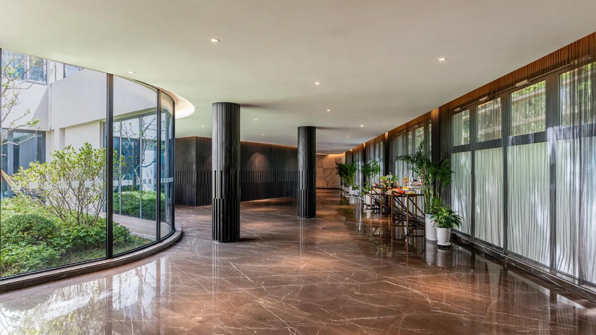 Holiday Inn Zhengzhou Zhongzhou By Ihg Hotel