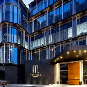 Hotel M